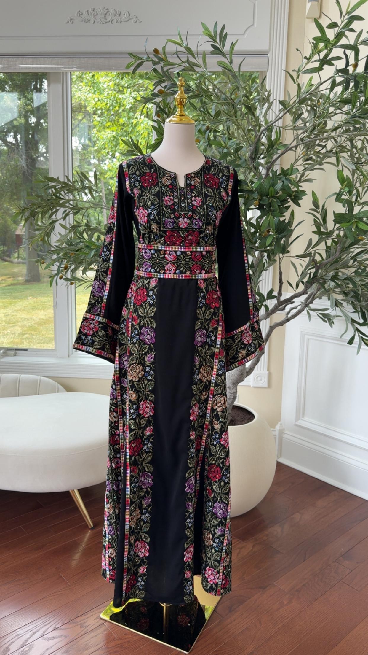 Tatreez Black Floral Beaded Thobe