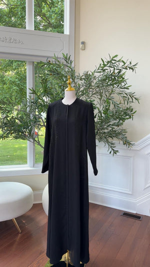 Midnight Black Abaya – Subtle Sparkle Detail