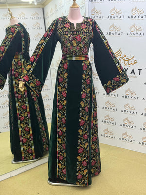 Luxury Emerald Green Velvet Thobe – Floral Embroidery