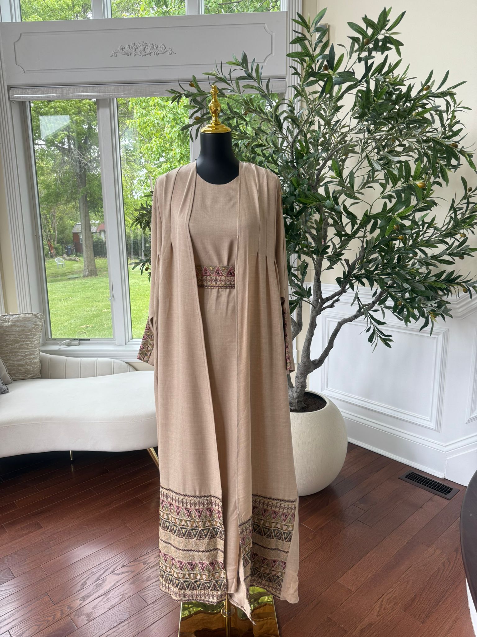 Elegant Tan Tatreez Cardigan Abaya