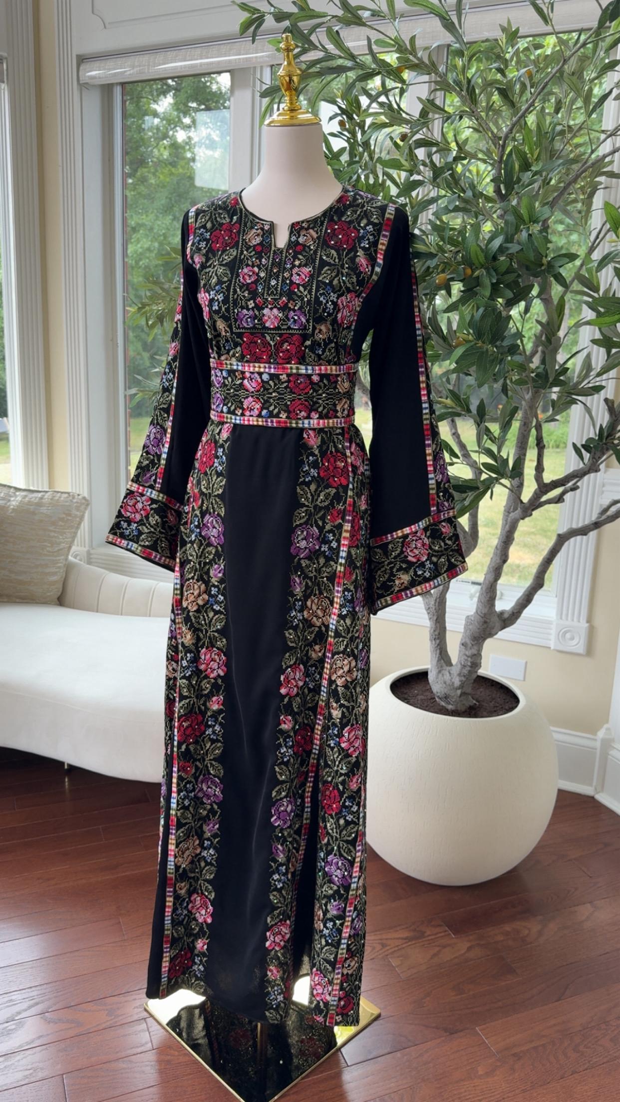 Tatreez Black Floral Beaded Thobe