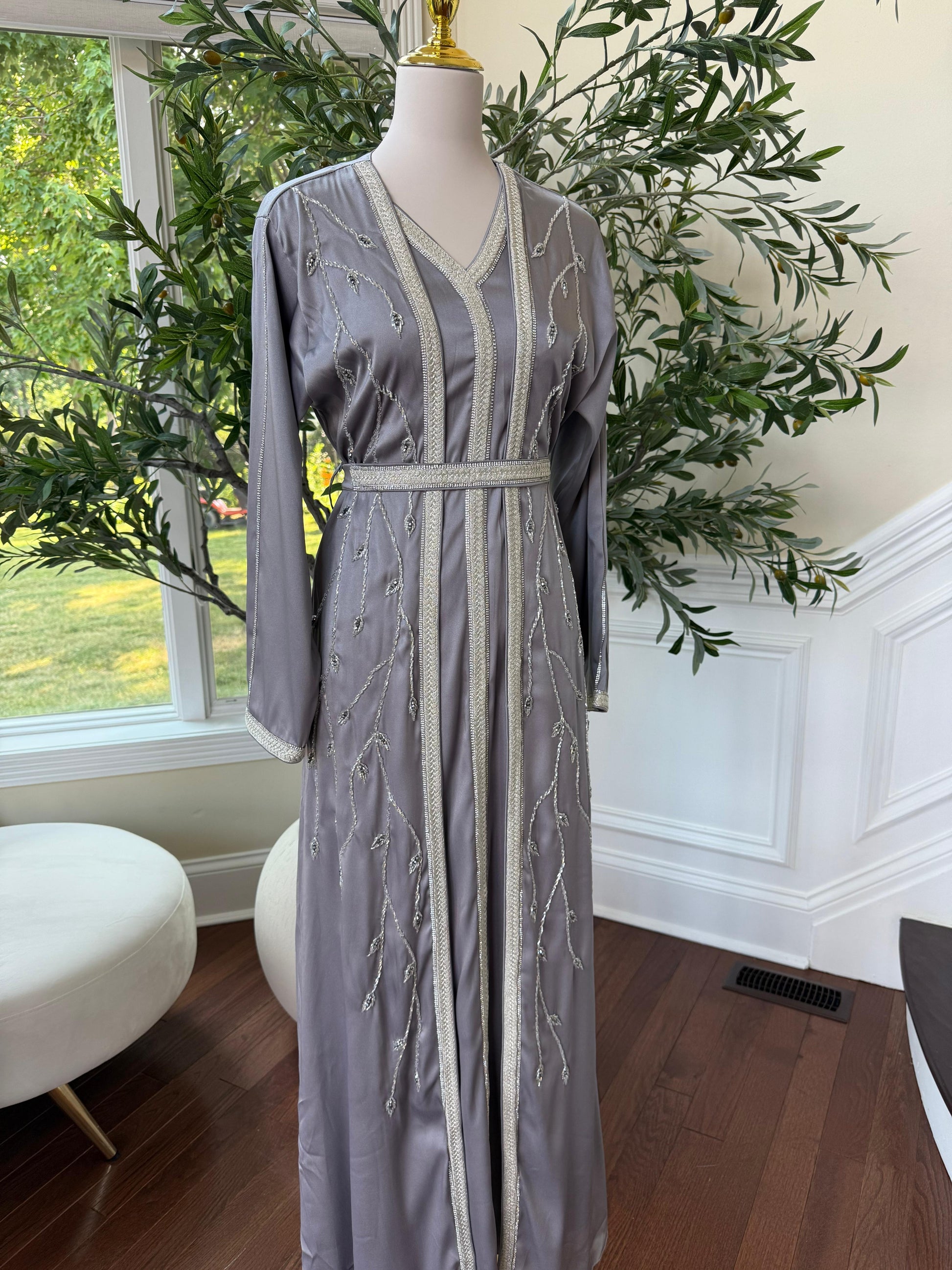 Grey Floral Two Piece Kuftan