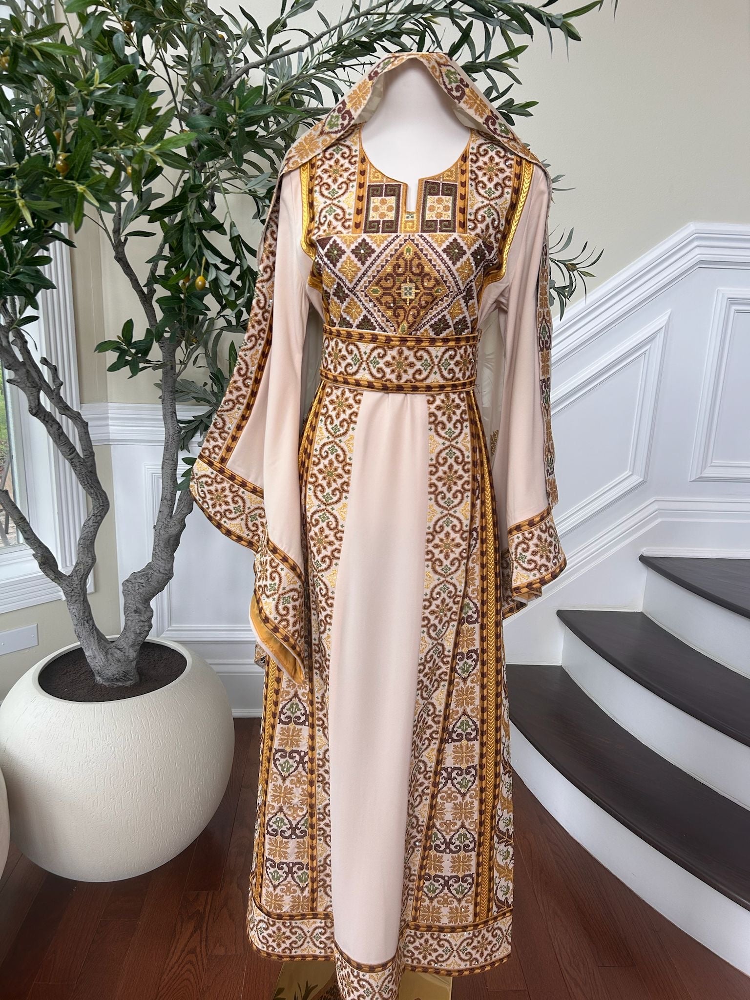 Tan Elegance Embroidery Tatreez Golden Detail Thobe