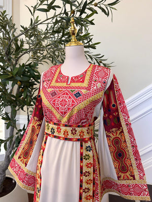Cream Embroidery Tatreez Thobe