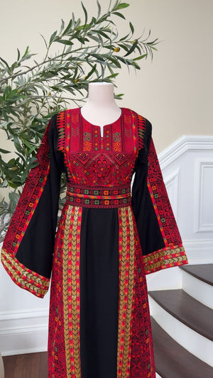 Black Embroidery Red Tatreez Thobe