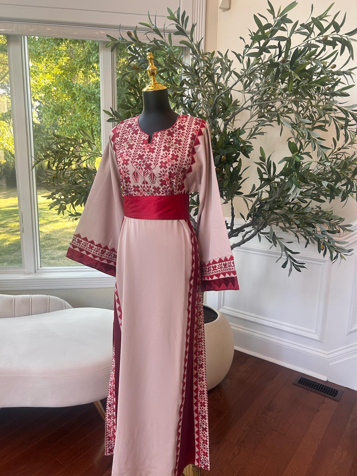 Cream Embroidery Red Detail Tatreez Thobe