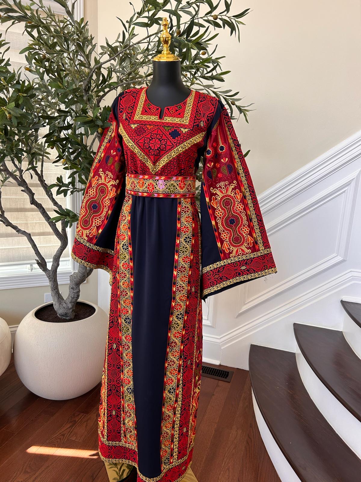 Navy Blue Elegance Tatreez Thobe