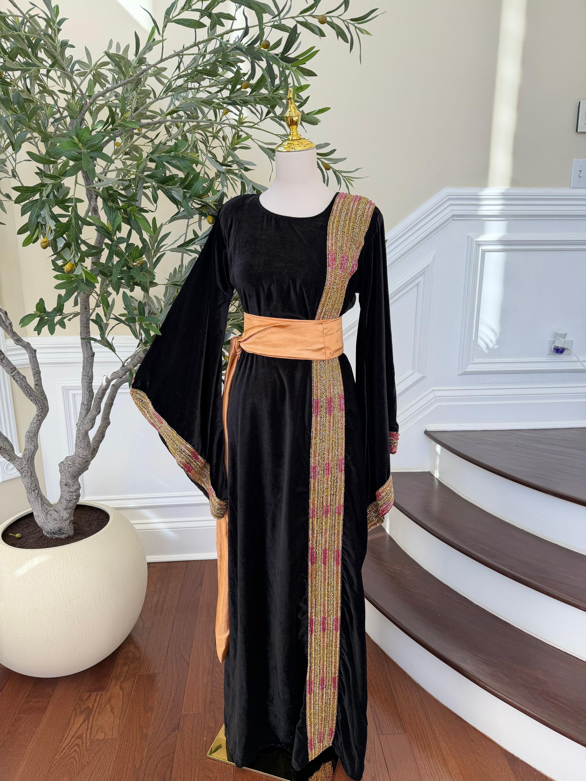 Velvet black Beaded Stone Thobe