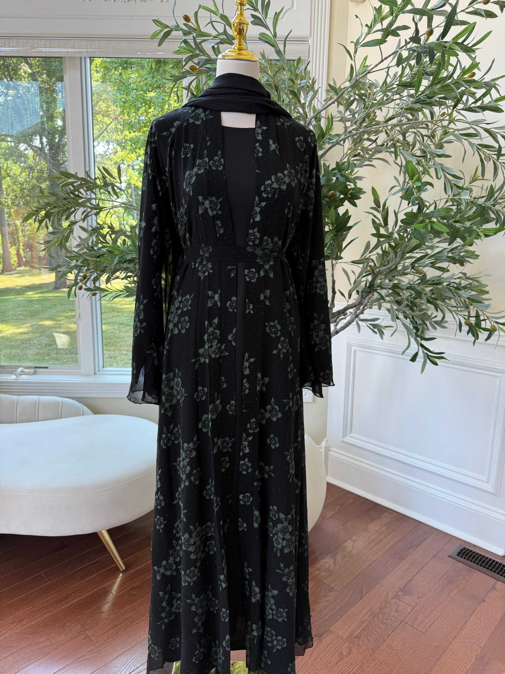 Black Ruffled Shimmer Abaya