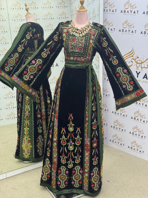 Premium Palestinian Malakah Velvet Thobe – Forest Green Edition
