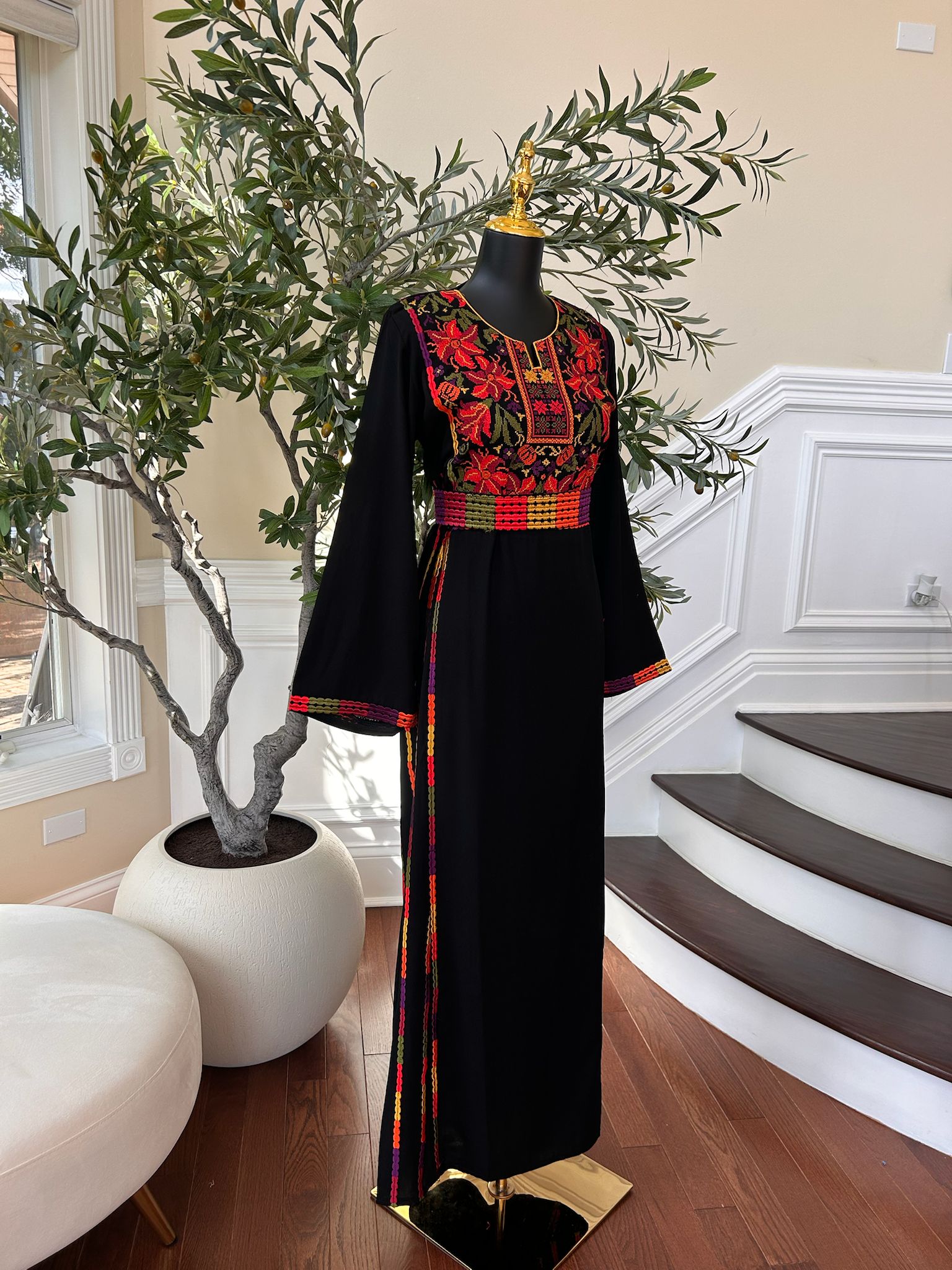 Elegant Black Multi Colored Tatreez Thobe