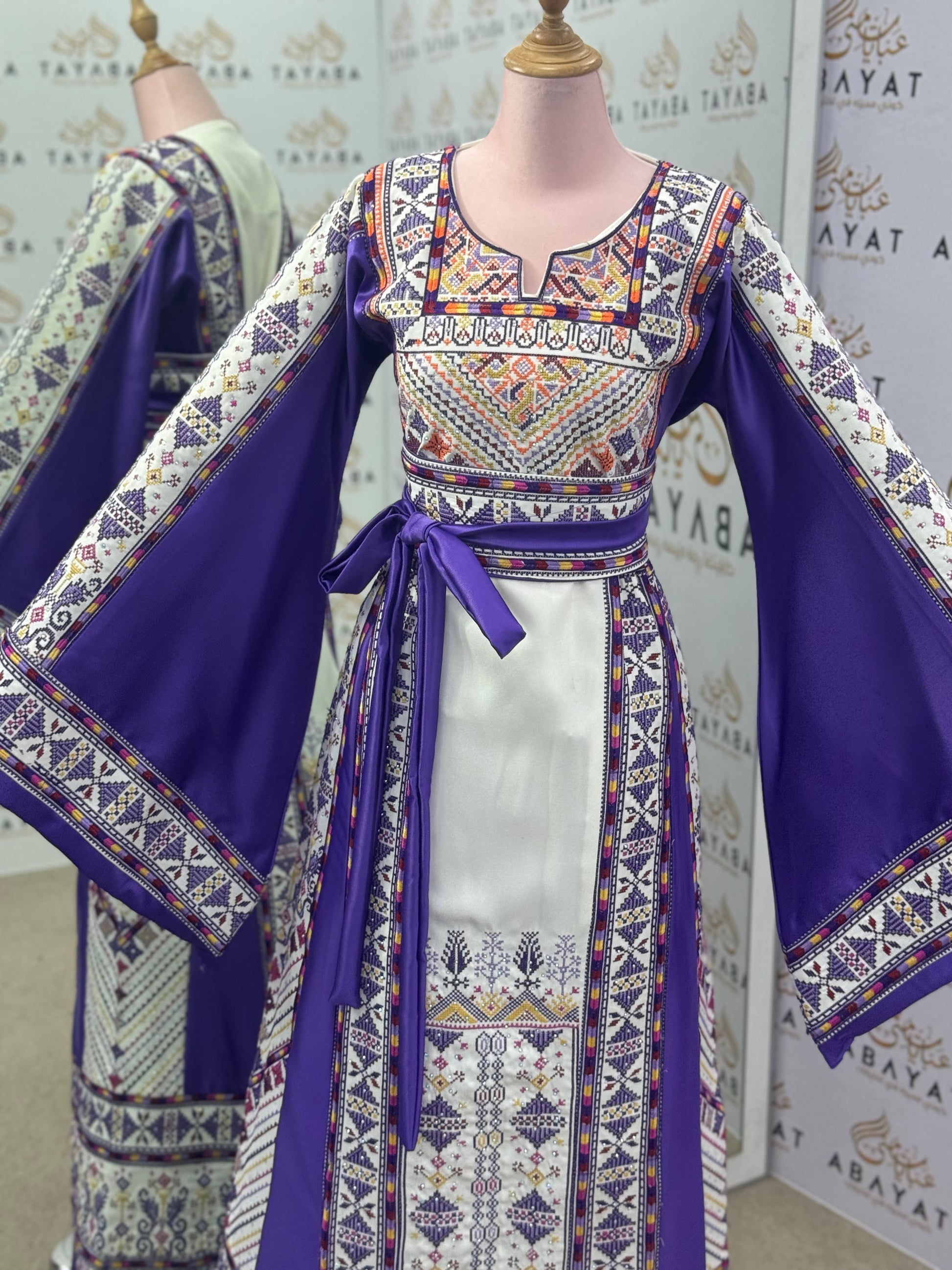 Lavender & Cream Palestinian Thobe – Mixed Fabric with Traditional Tatreez