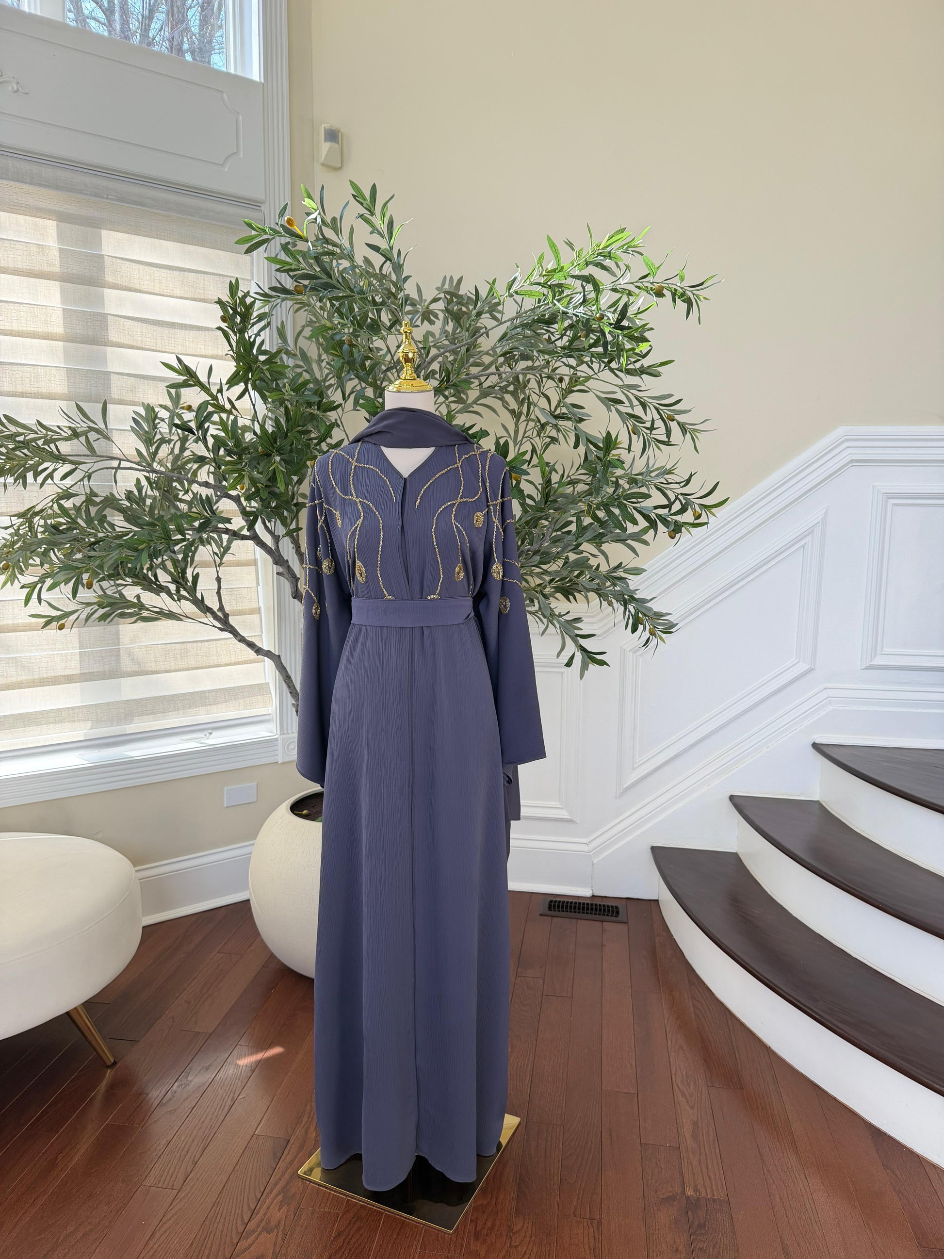 Moonlight Gray Golden Charm Abaya