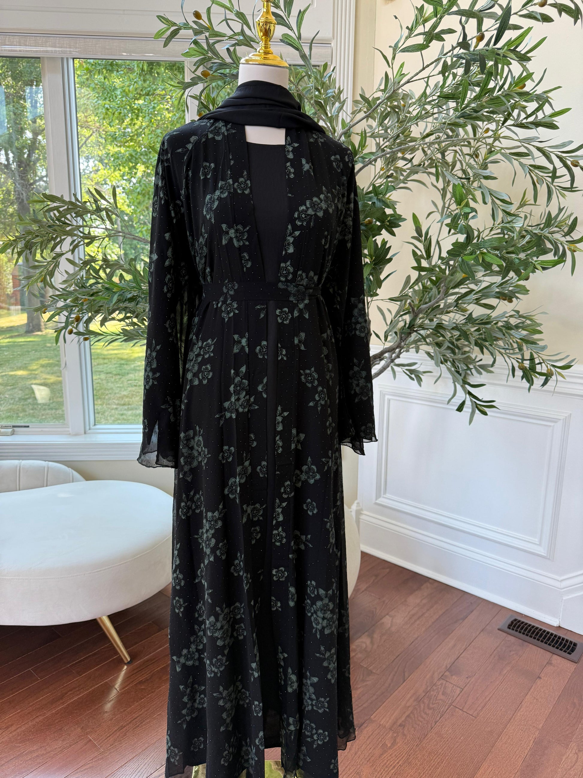 Black Ruffled Shimmer Abaya