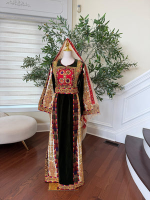 Velvet Green Embroidery Tatreez Thobe