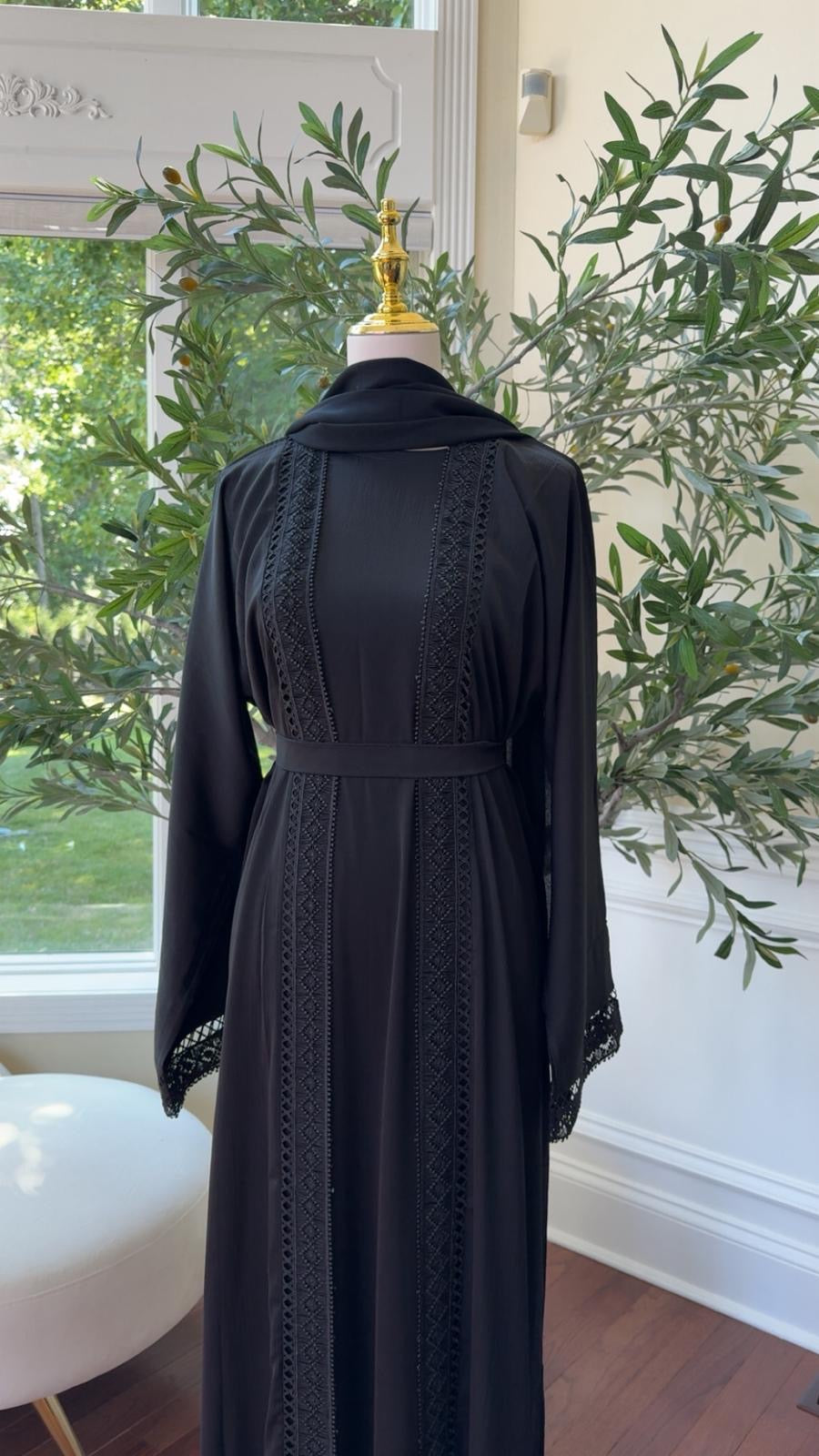 Midnight Serenity Luxe Abaya