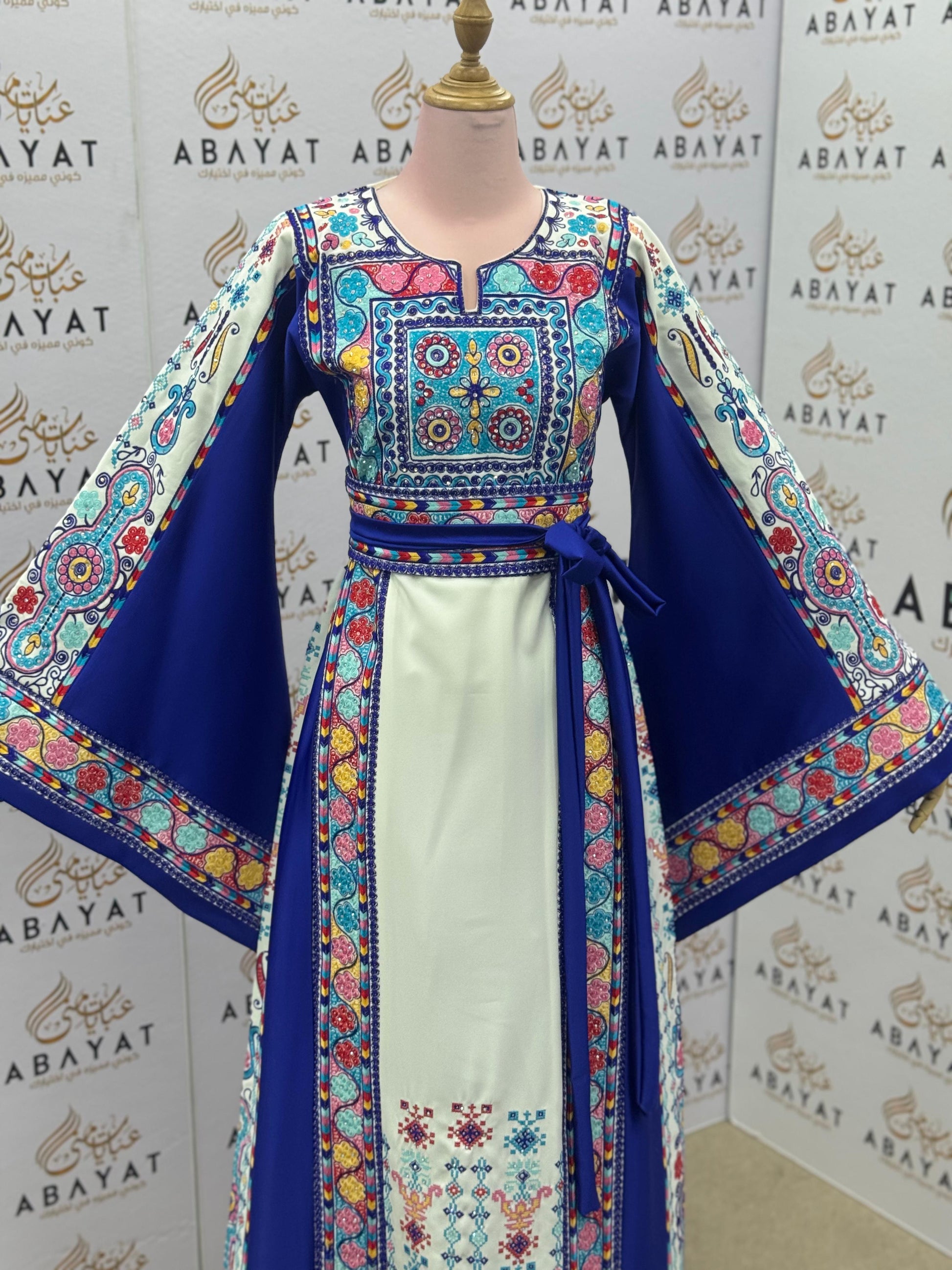 Royal Blue & White Palestinian Embroidered Thobe – Colorful Tatreez Maxi Dress with Wide Sleeves”