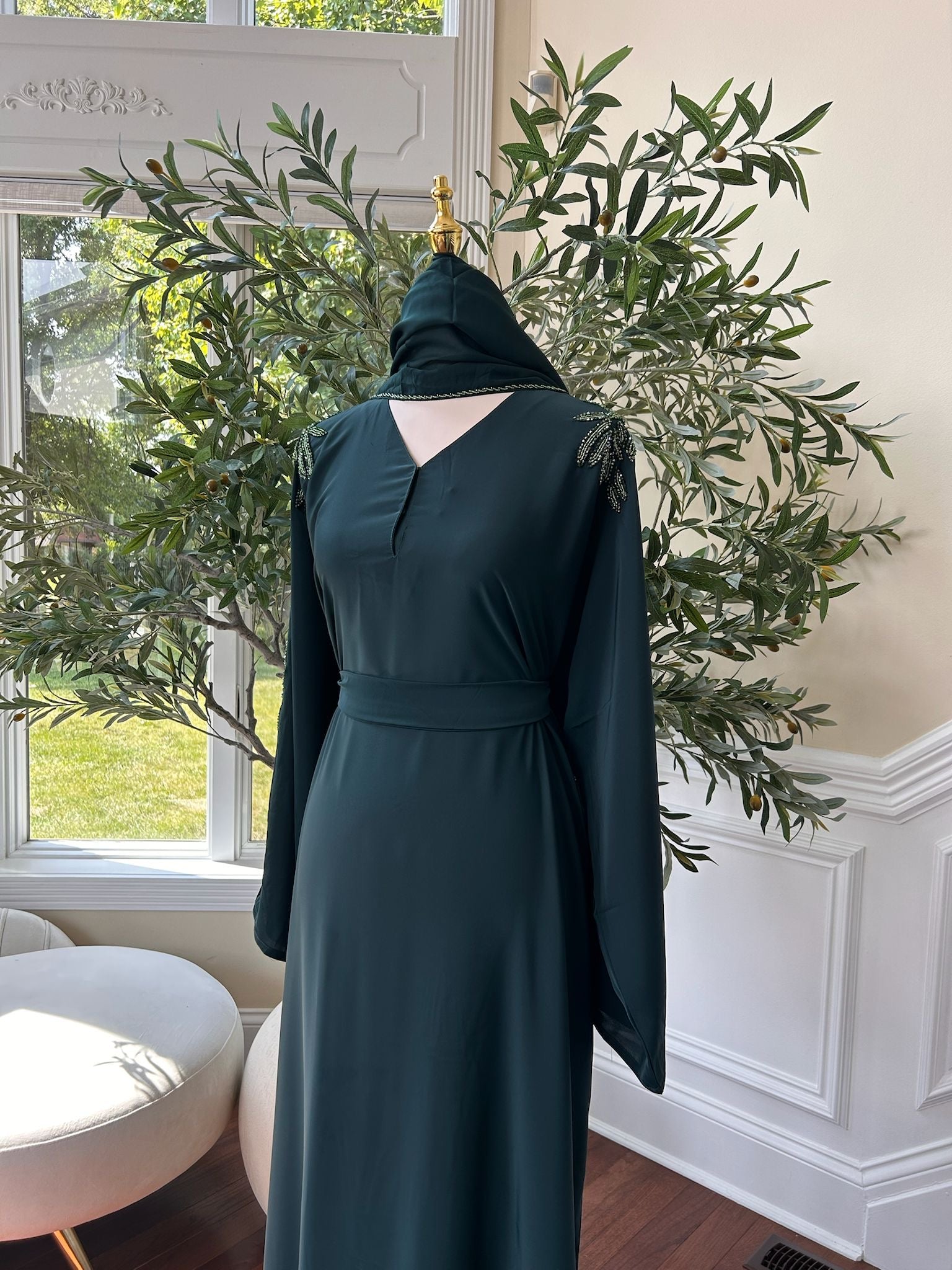 Green Sleeve Charm Abaya