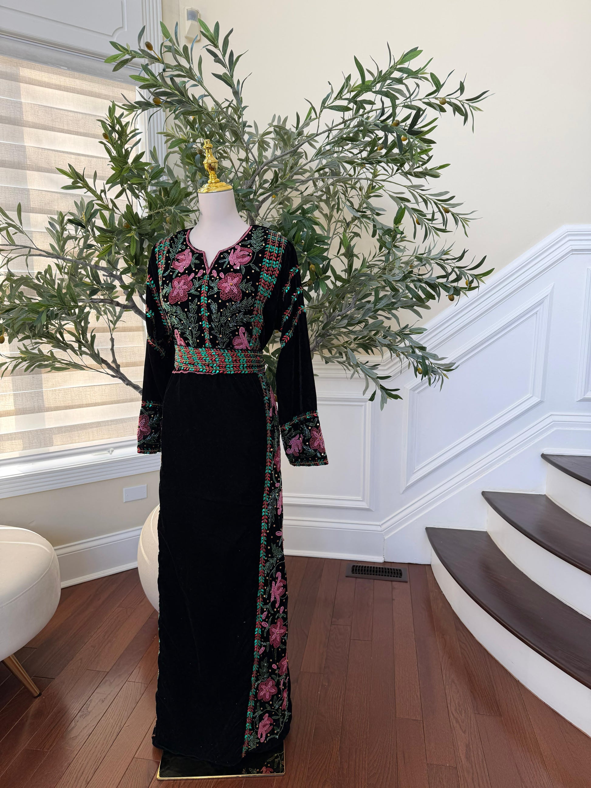 Black Velvet Stone Embellished Thobe