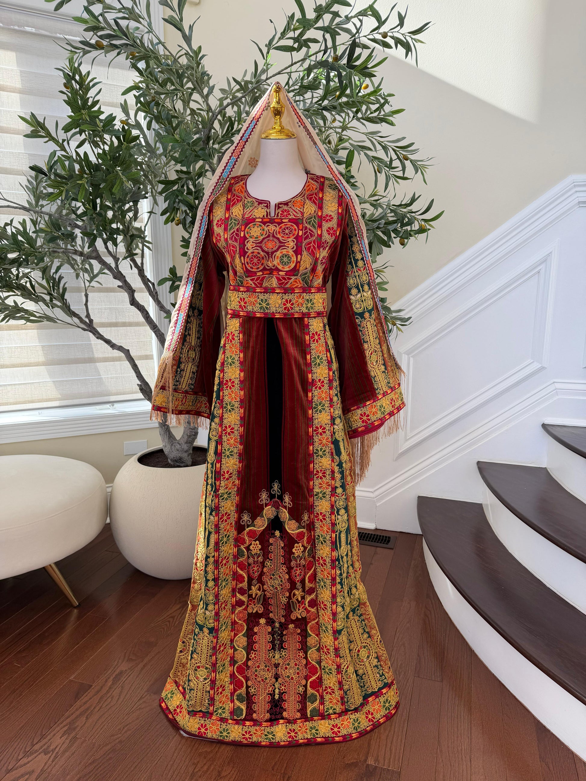 Embroidery Tatreez Jana W Nar Thobe