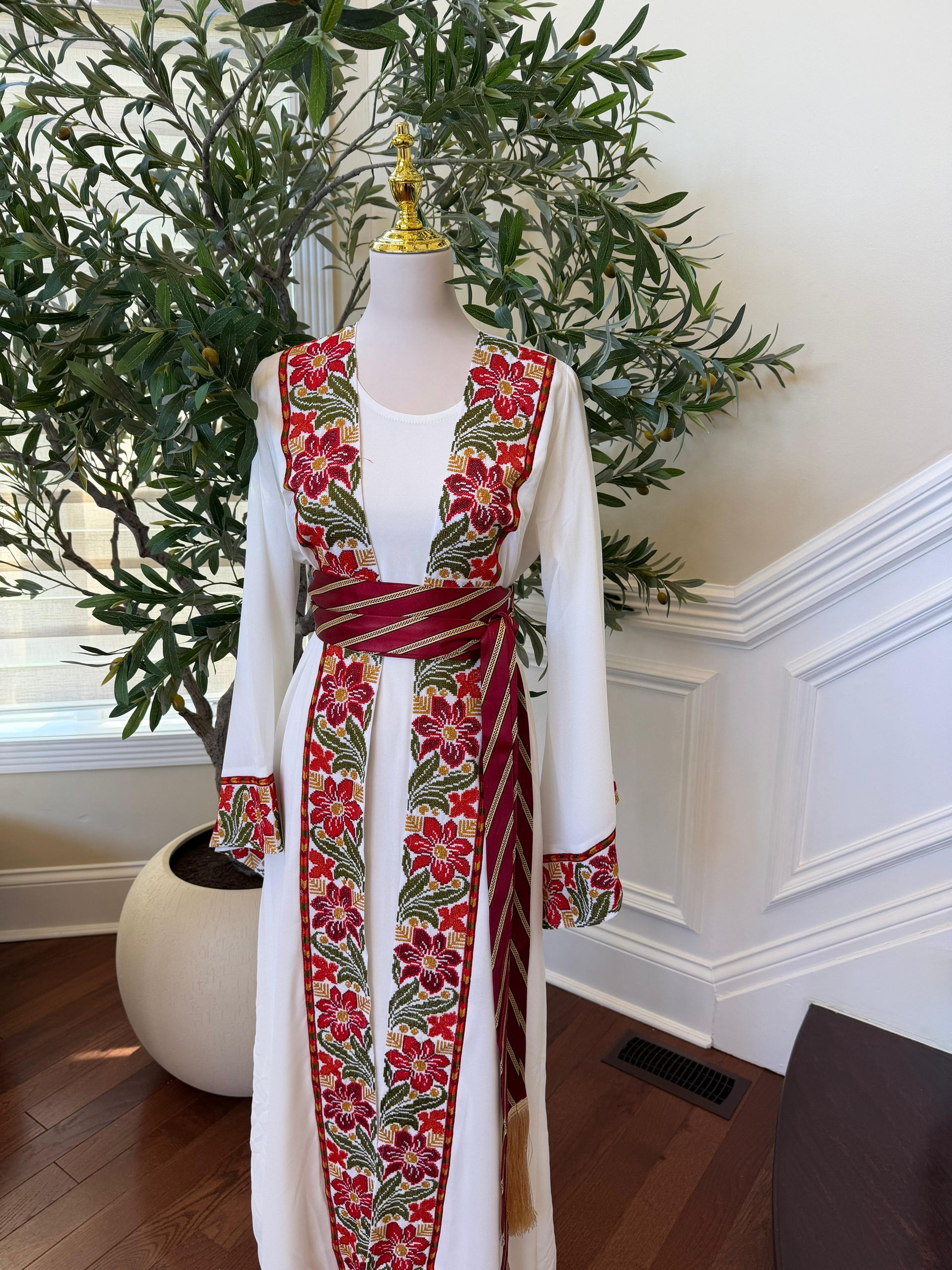 White Embroidery Tatreez Floral Thobe