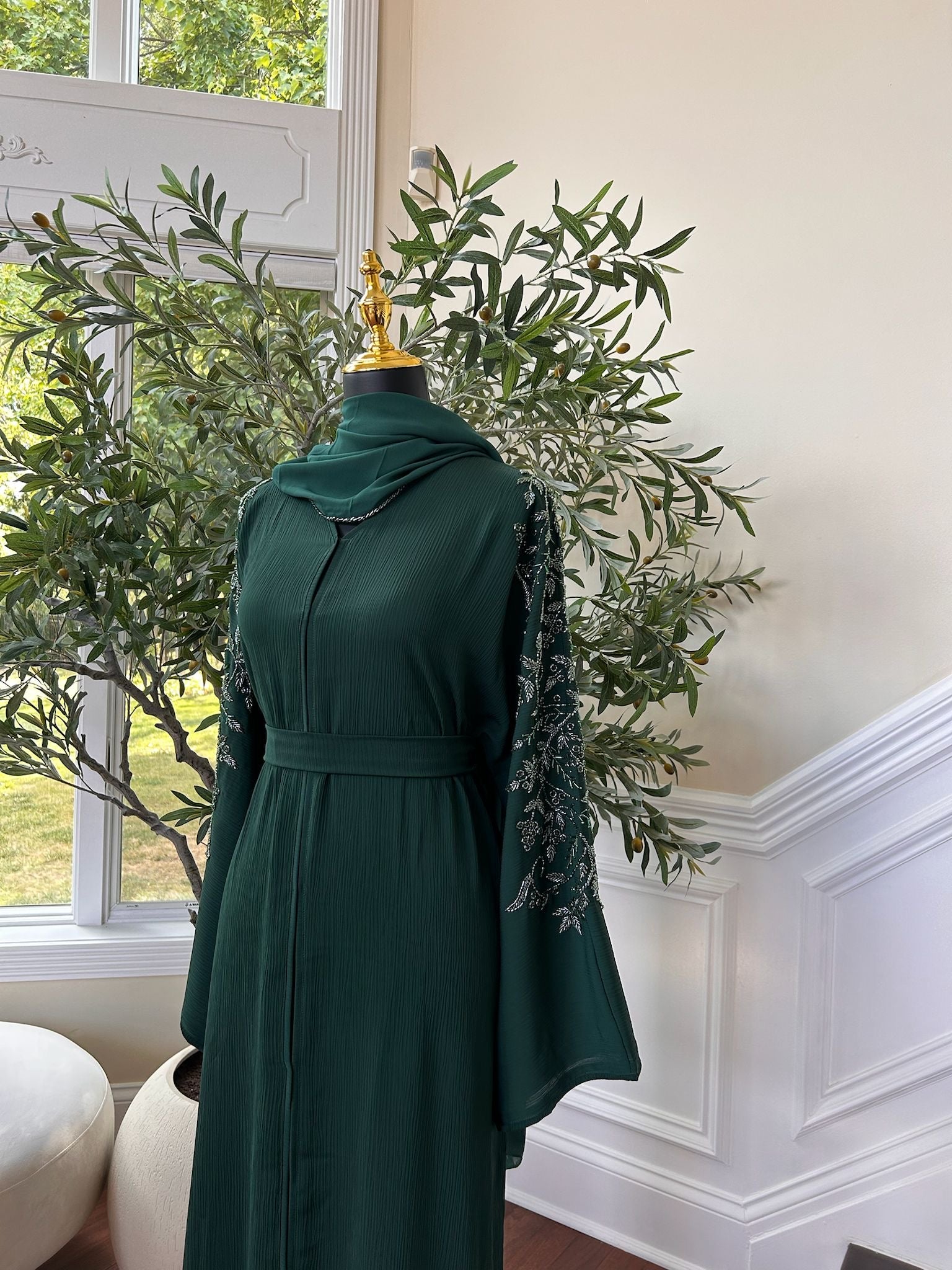 Green Sleeve Charm Abaya