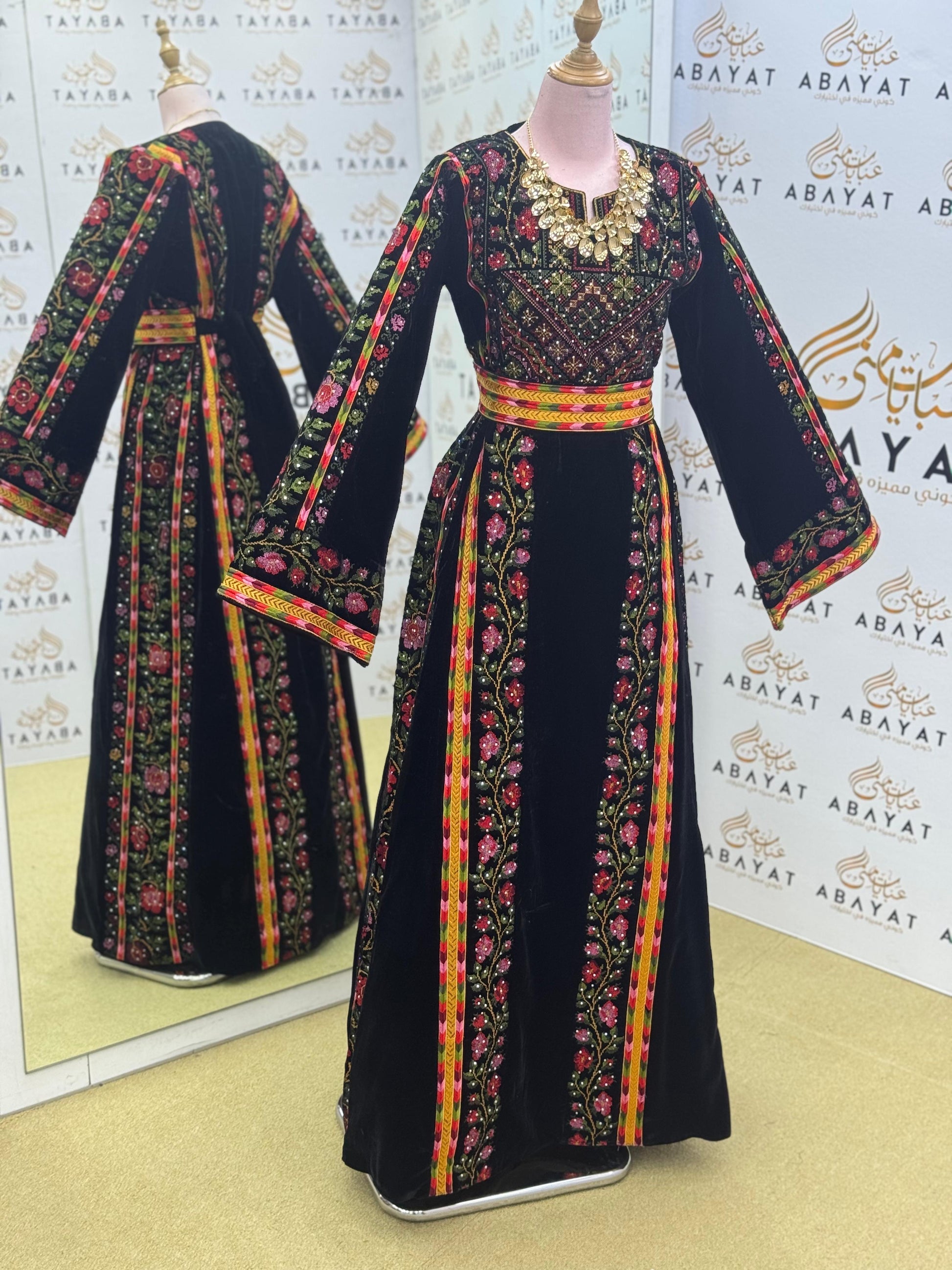 Royal Black Velvet Thobe – Wide Sleeves & Floral