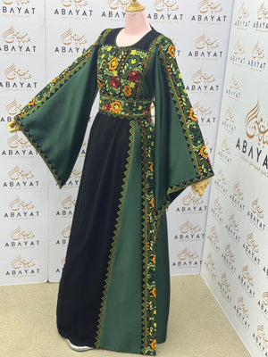 Deep Green & Black Palestinian Embroidery Thobe – Classic Floral Elegance