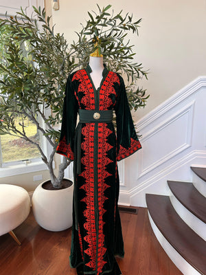 Green Velvet Embellished Red Kuftan