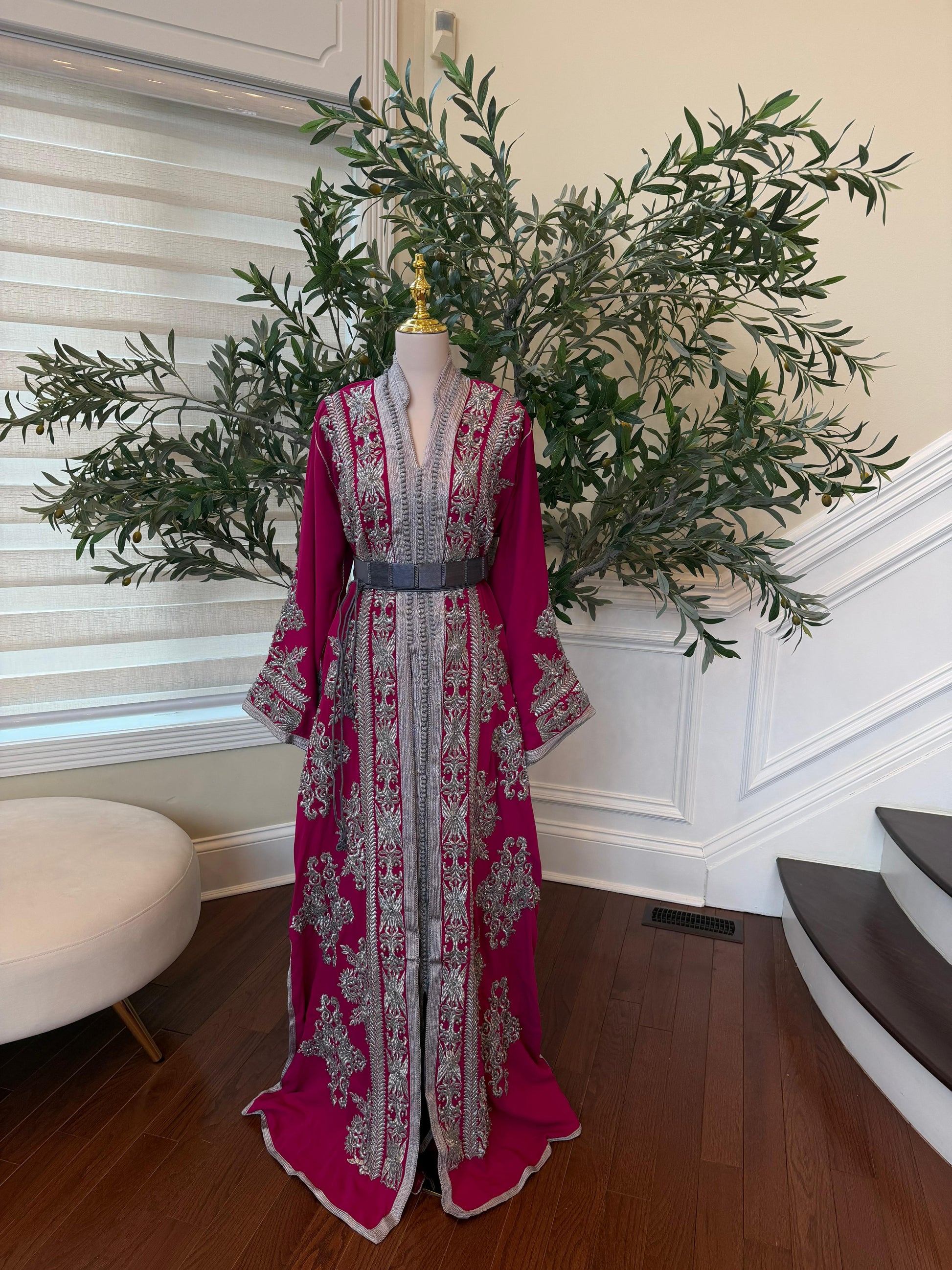 Royal Pink Silver Kuftan Essence