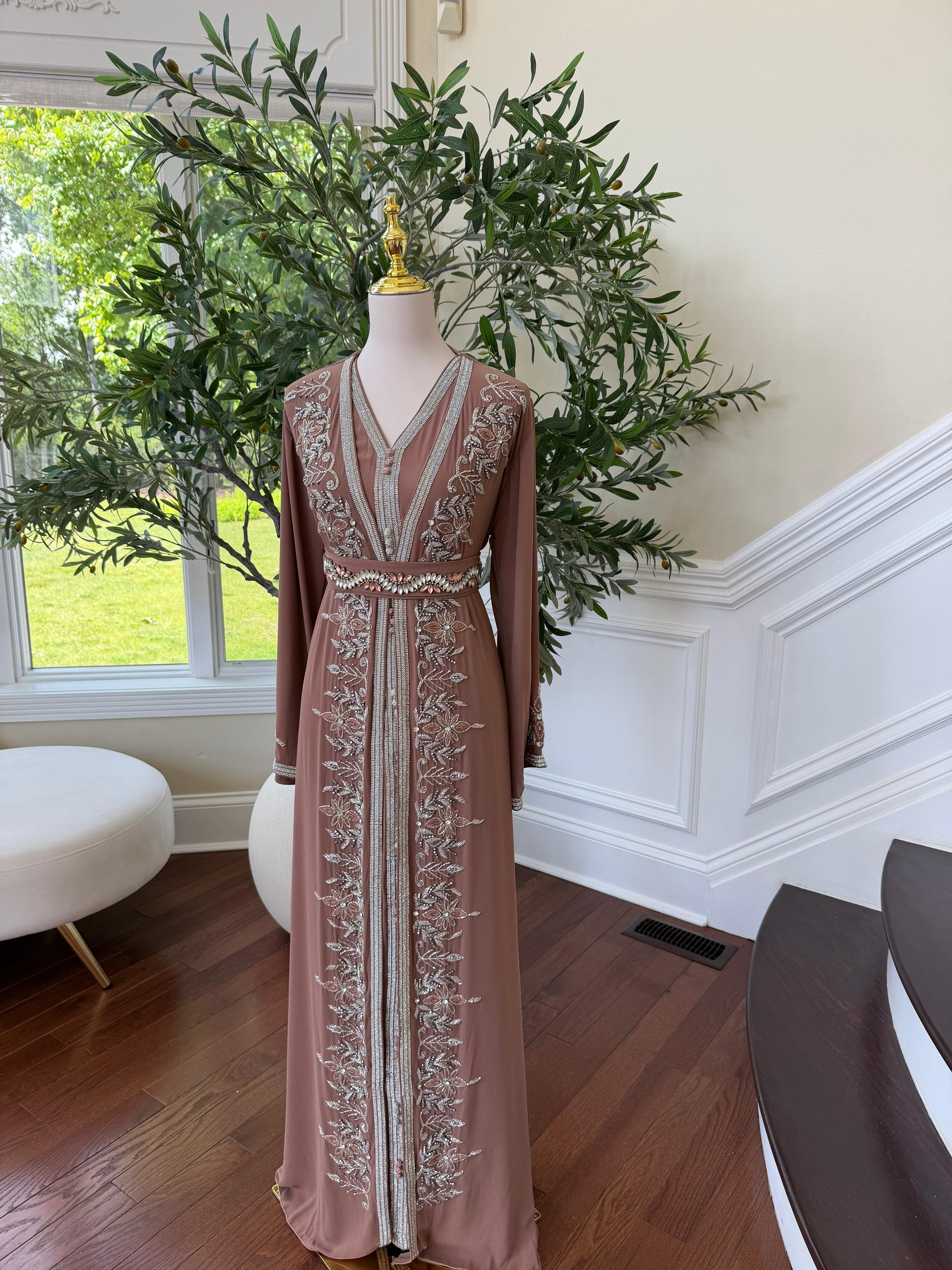Dusty Rose Beaded Elegance Kuftan