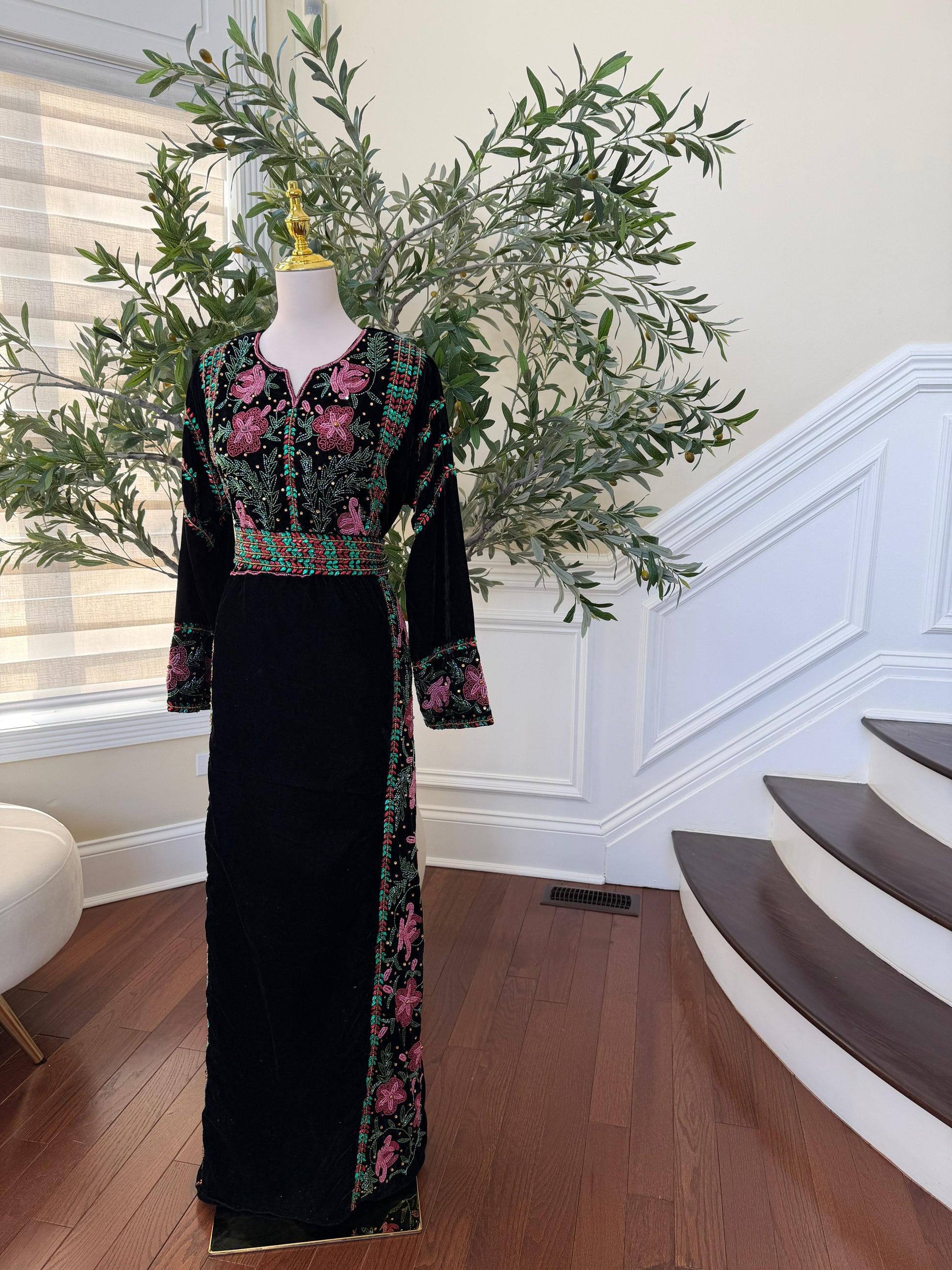 Black Velvet Stone Embellished Thobe