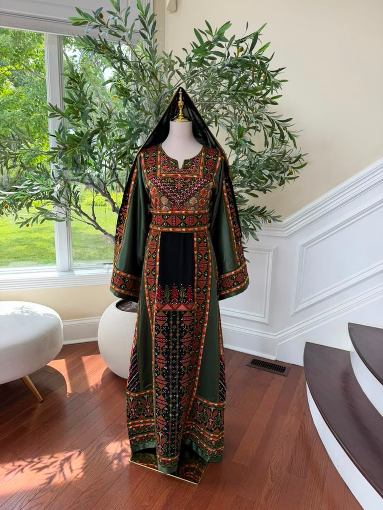 Green Embroidery Tatreez Orange Thobe