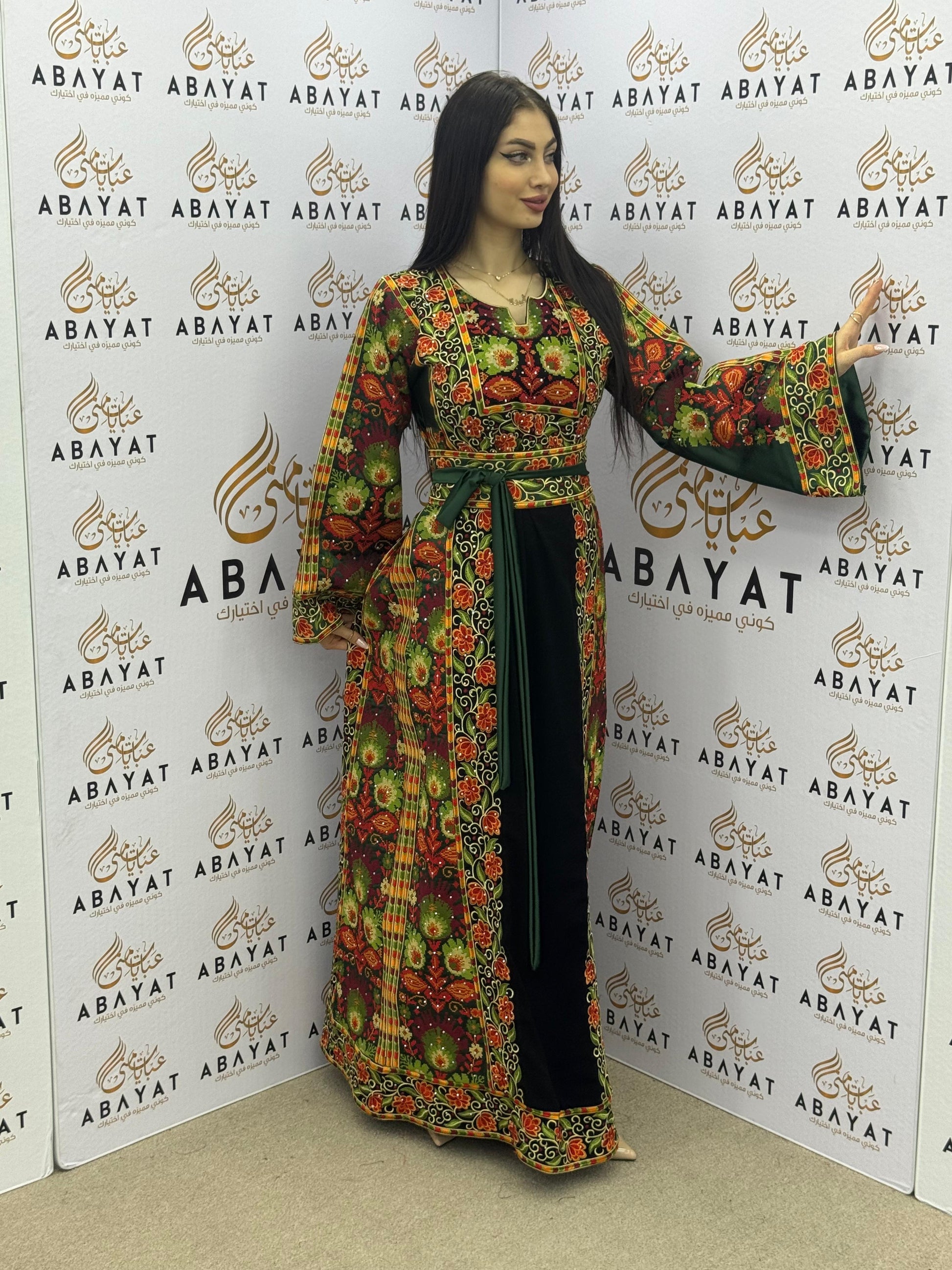 Traditional Palestinian Embroidered Thobe – Vibrant Floral Pattern with Green Waist Belt