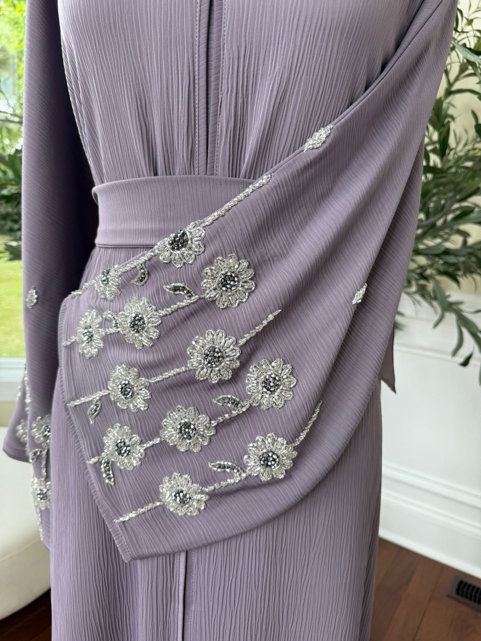 Lavender Sleeve Charm Abaya