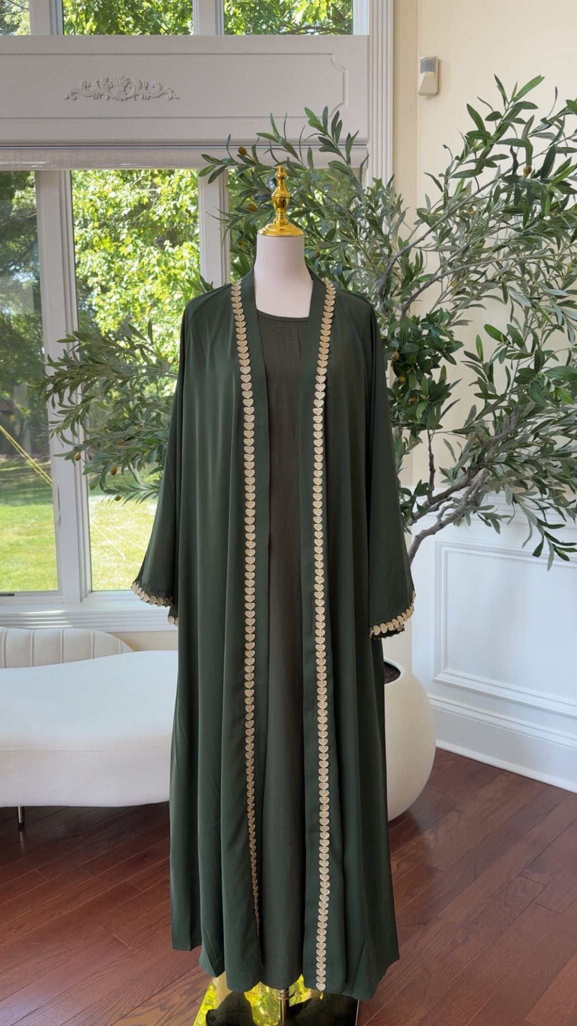 Green Two Piece Luxe Elegant Detail Abaya
