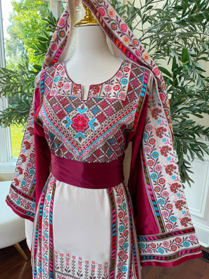 Cream Embroidery Tatreez Thobe