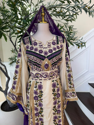 Cream makmal thobe with purple flowers (scarf not included)