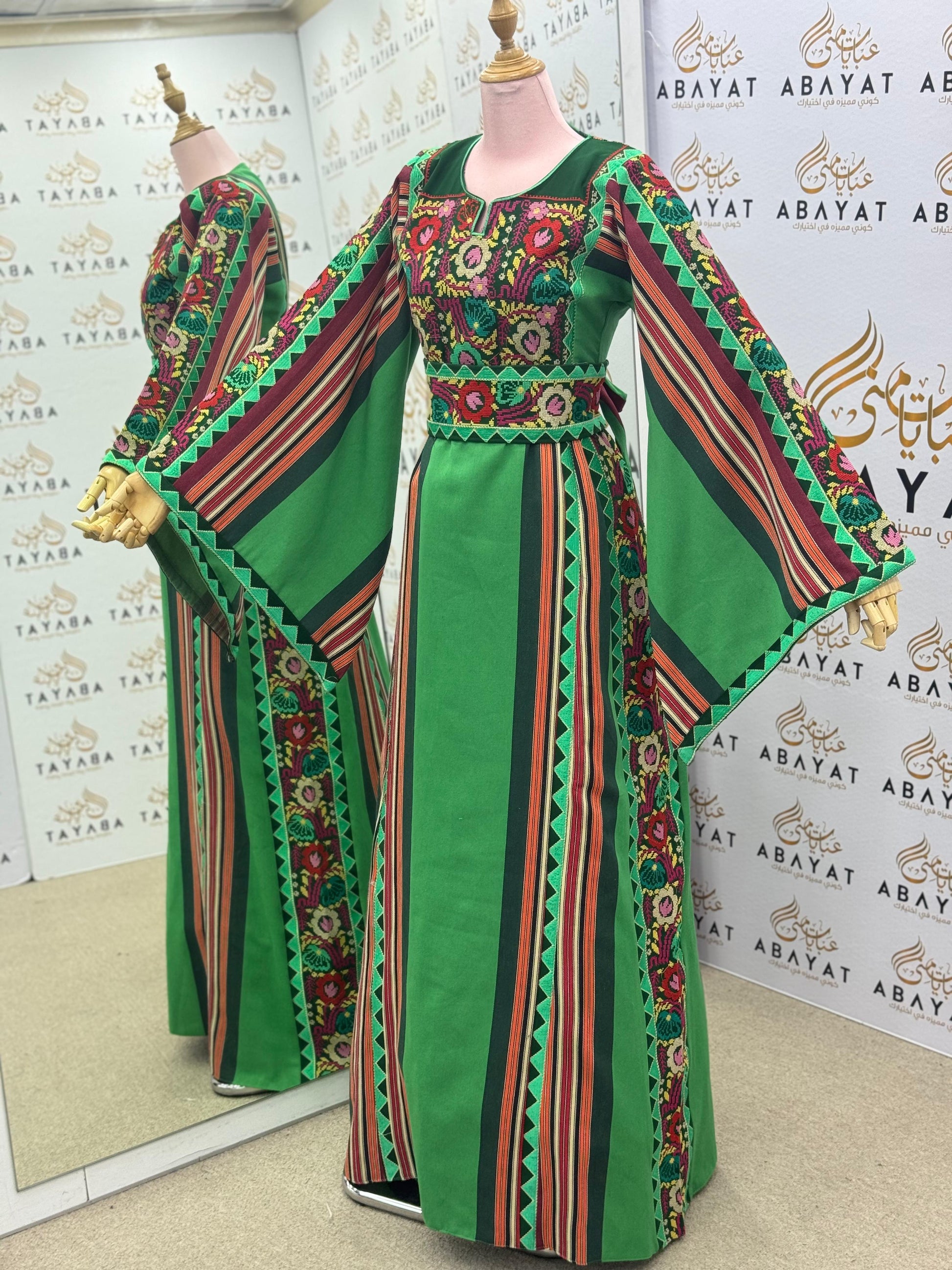 Vibrant Green Palestinian Thobe – Embroidered Tatreez Maxi Dress