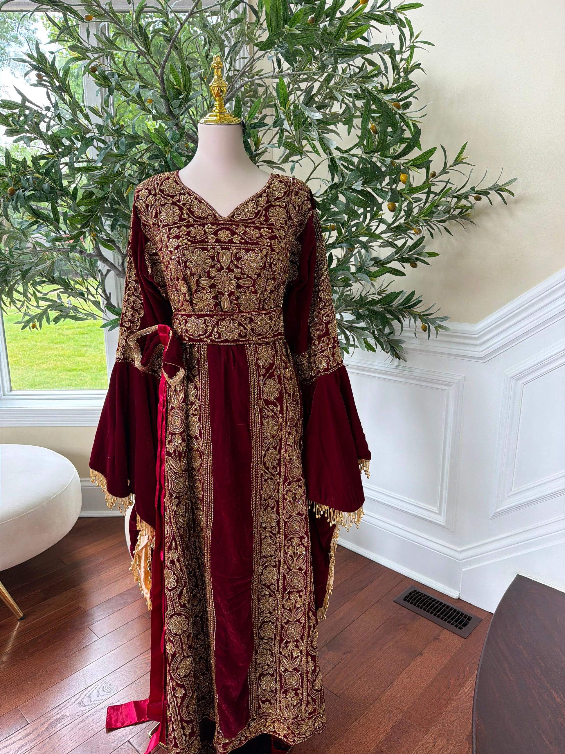Velvet Red Beaded Elegance Thobe