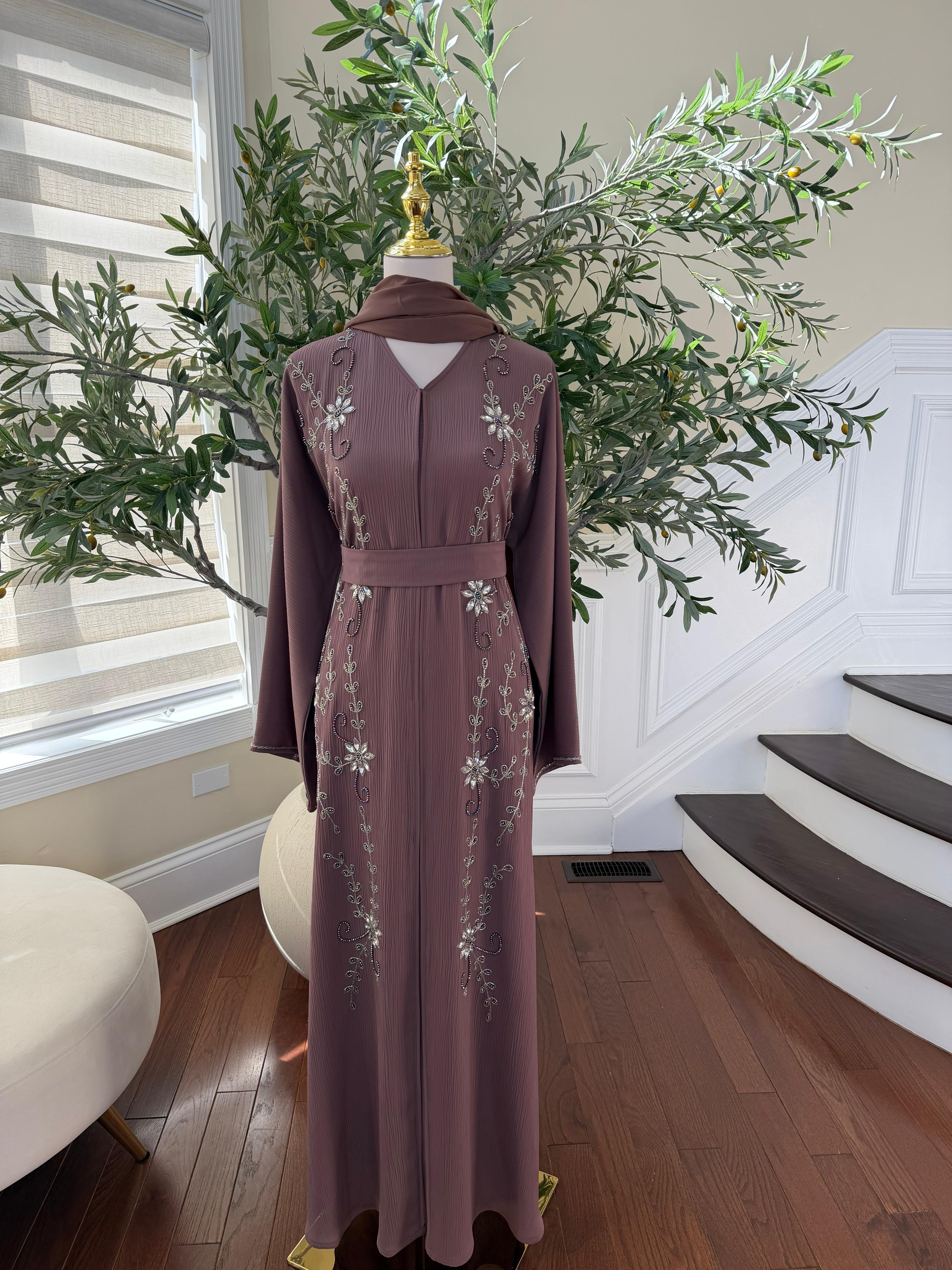 Nude Rose Charm Abaya