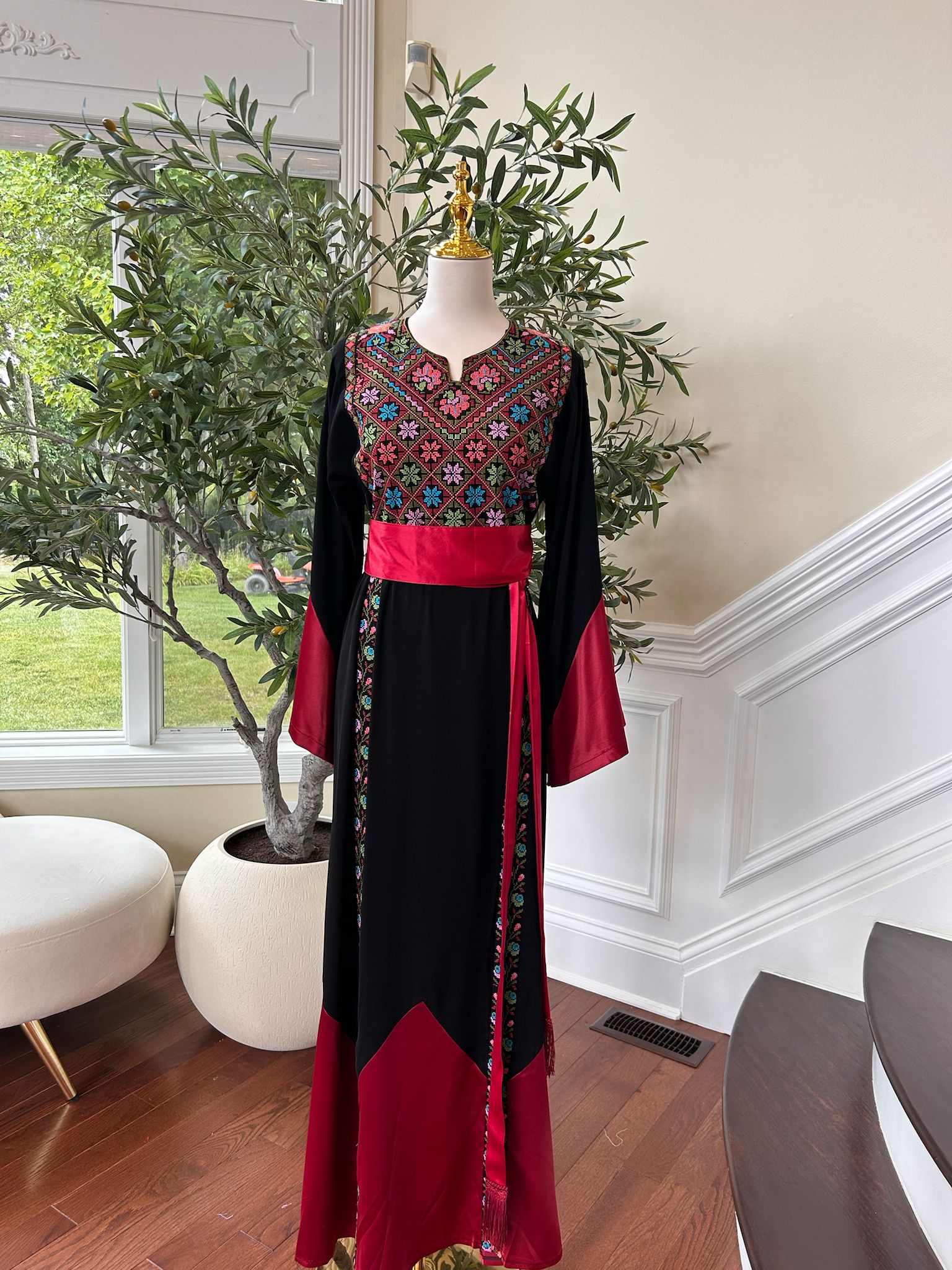 Black Tatreez Embroidery Thobe  Satin Red Detail