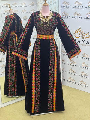 Royal Black Velvet Thobe – Wide Sleeves & Floral