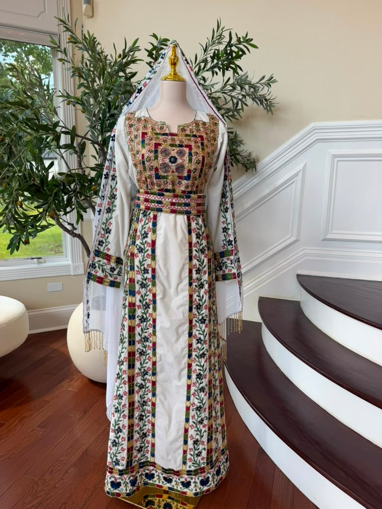White Beaded Embroidery Thobe