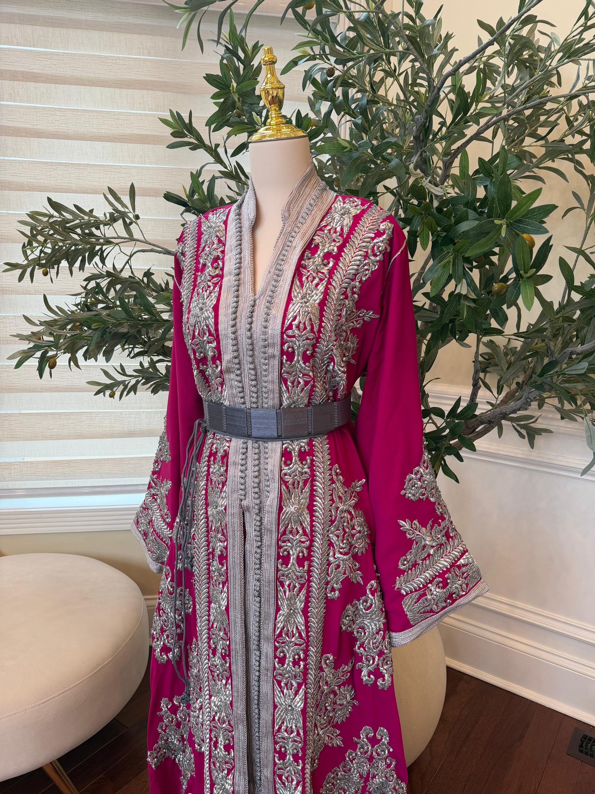 Royal Pink Silver Kuftan Essence