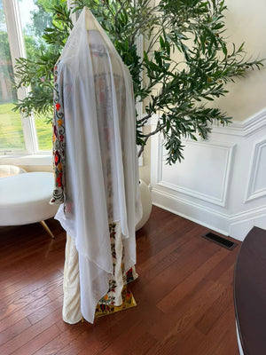 White Beaded Elegance Thobe