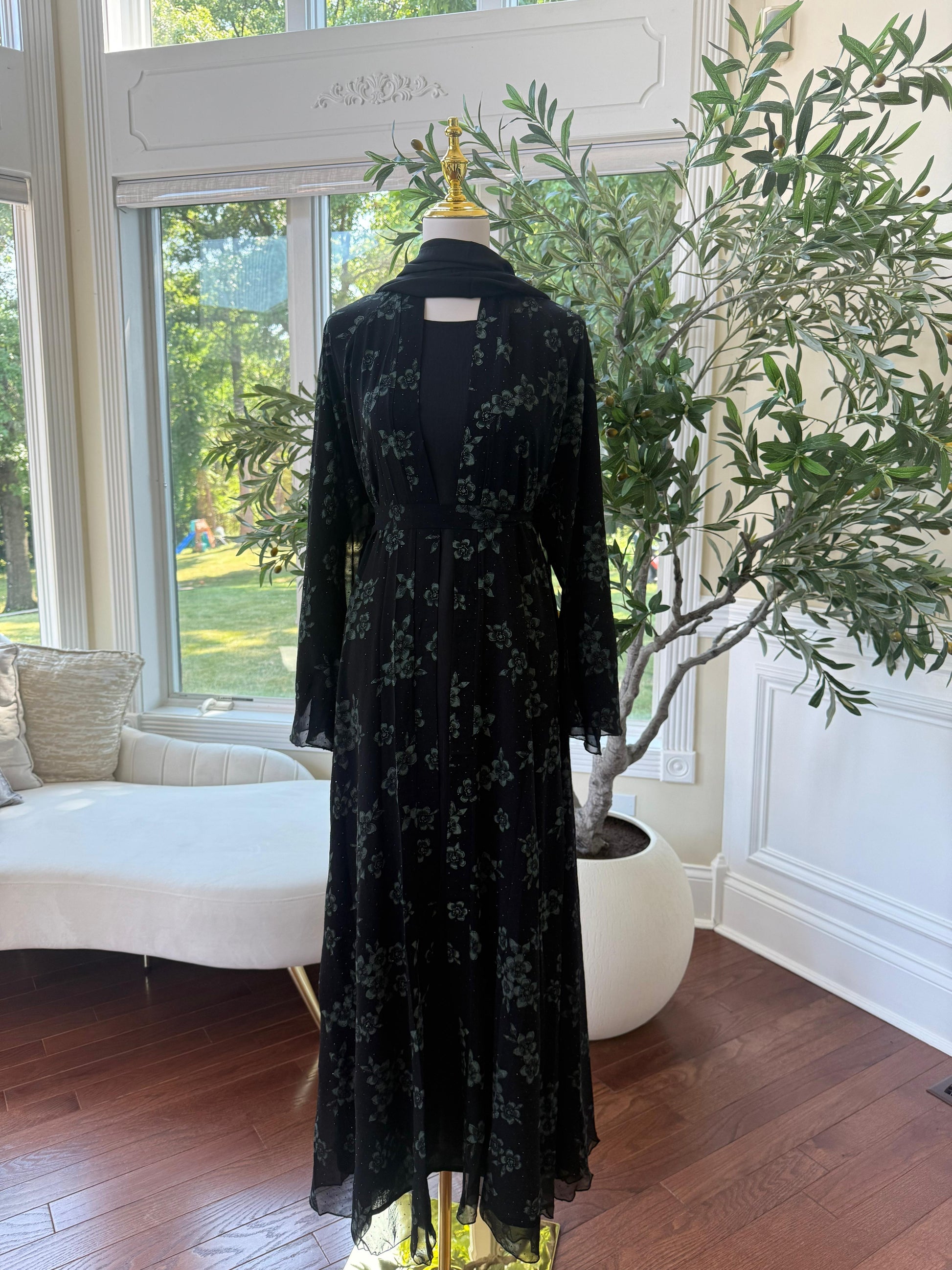 Black Ruffled Shimmer Abaya