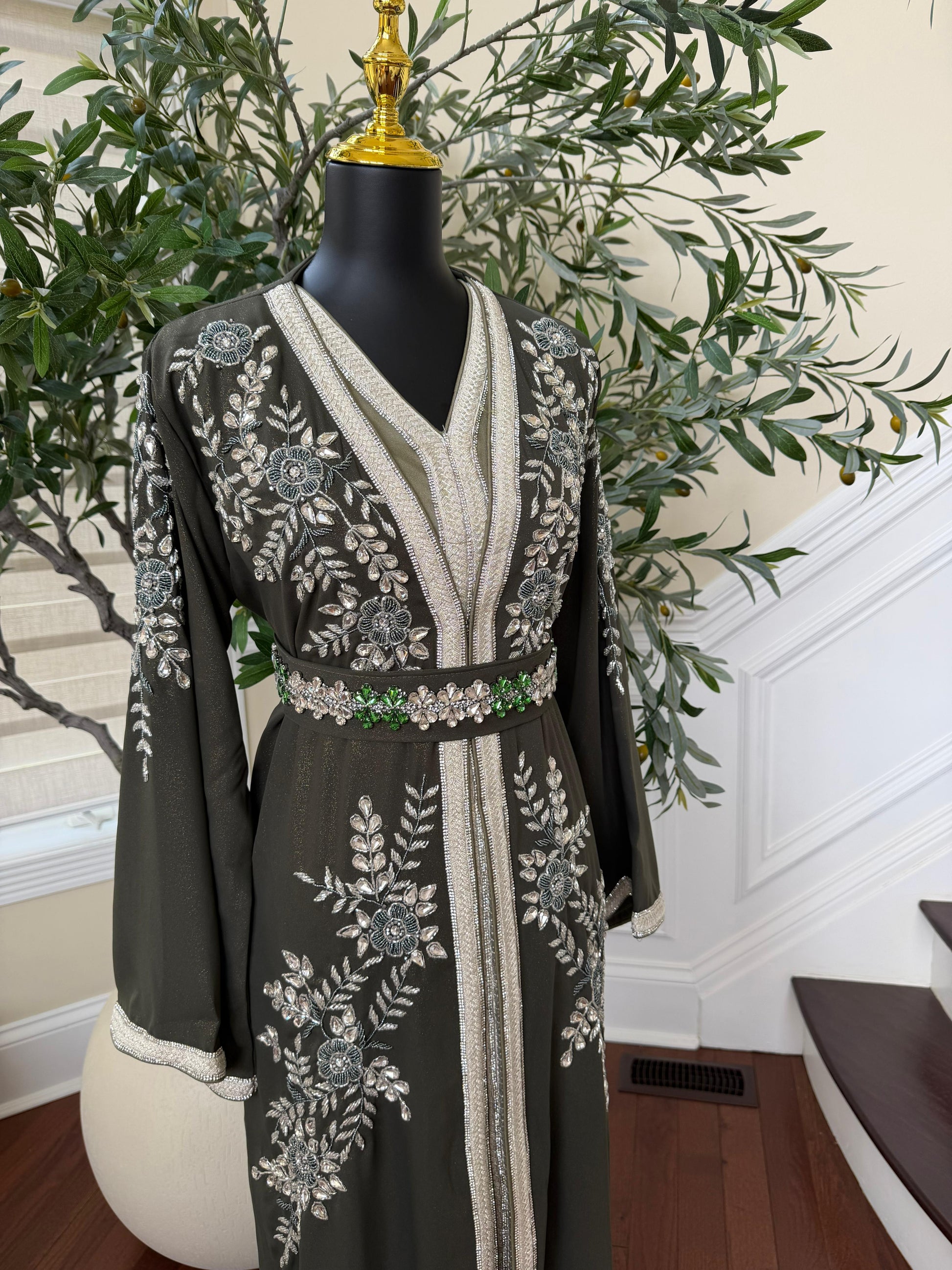Green Rose Elegance Kuftan
