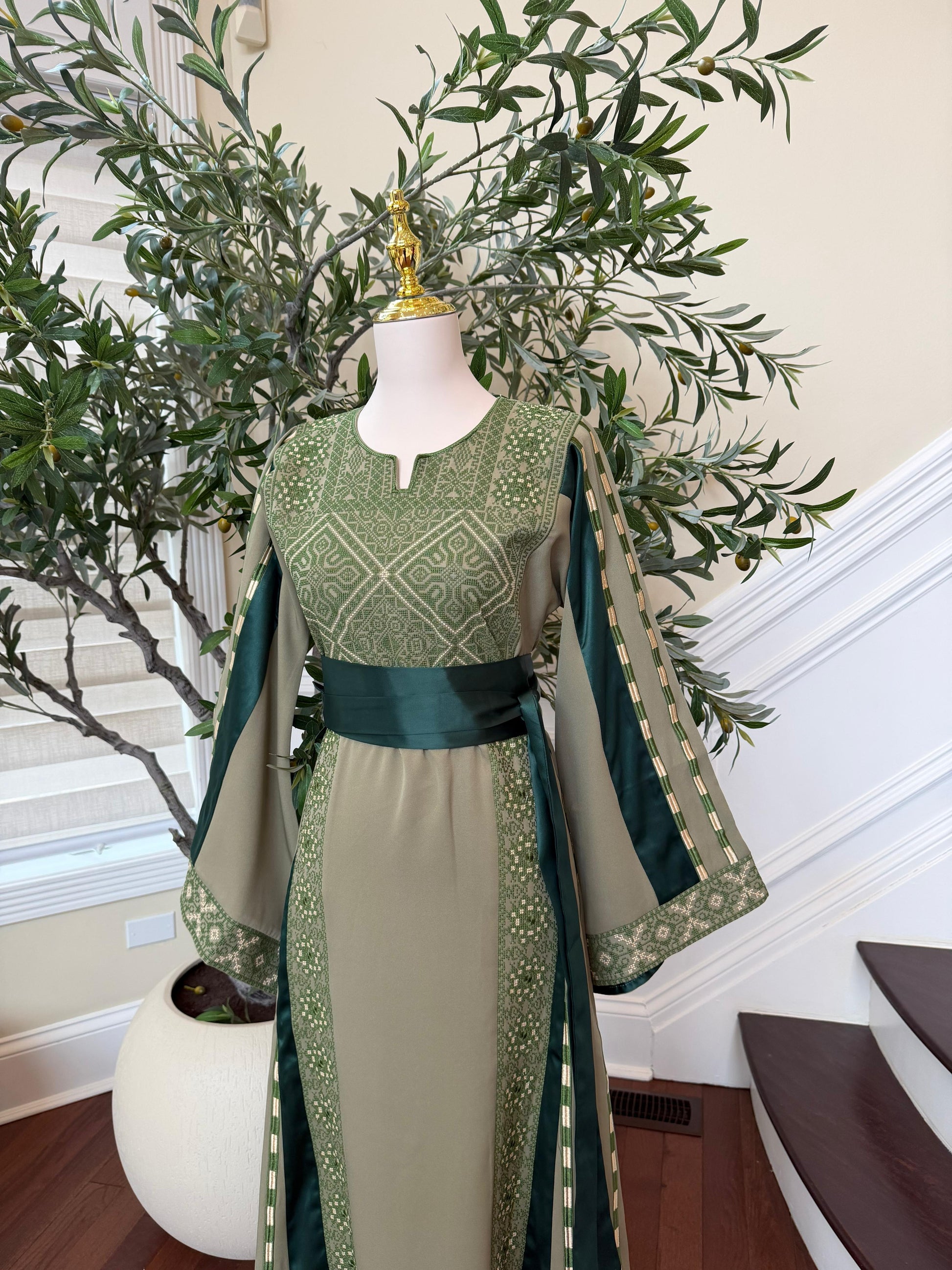 Olive Heritage Embroidery Tatreez Thobe