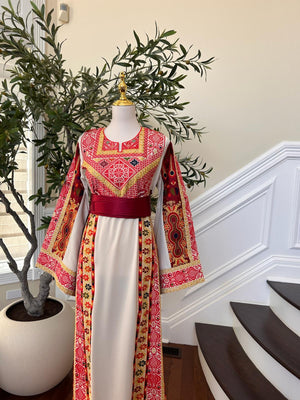 Cream Embroidery Tatreez Thobe